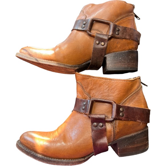 FREEBIRD BY STEVEN PHLOW LEATHER ANKLE BOOTIES SIZE 8.  BROWN DISTRESSED LEATHER - Picture 1 of 8